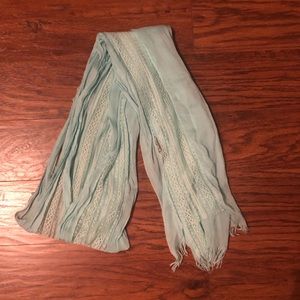Maurice’s Mint Scarf